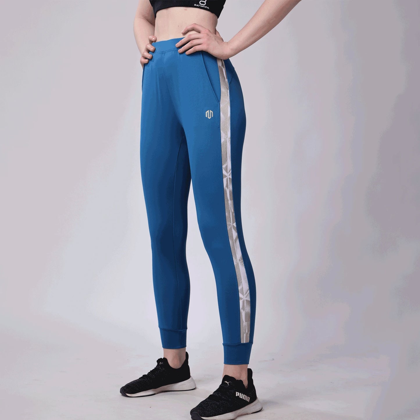 Beyond the Sweat Jogger WB24/0024