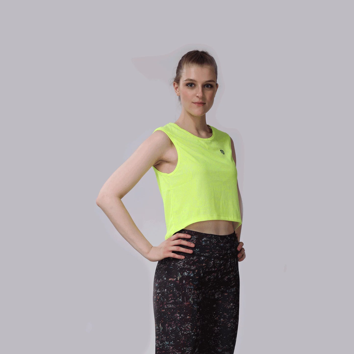 Activechill Athletic Cropped Tank WU24/0020