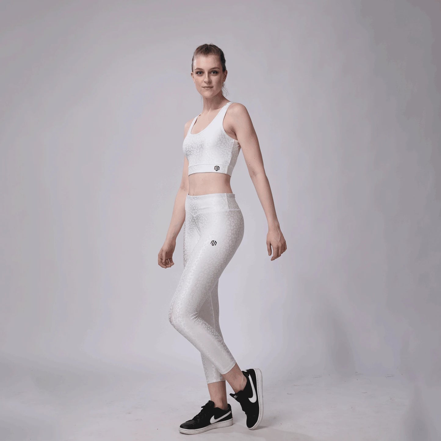 Girl’s Dynamic Leopard Anti-Moisture Special Edition Sports Bra & Tighty WS24/0017