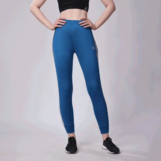 Beyond the Sweat Jogger WB24/0024